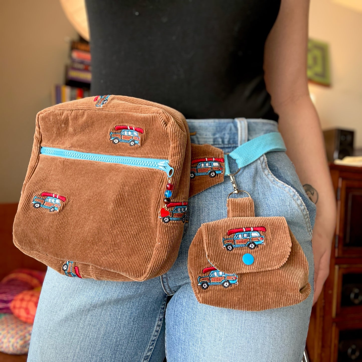 Retro Car Embroidered Corduroy - Clip-On Mini Pouch