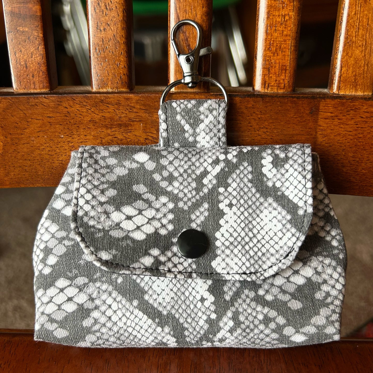 Snake Skin Pattern - Clip-On Mini Pouch