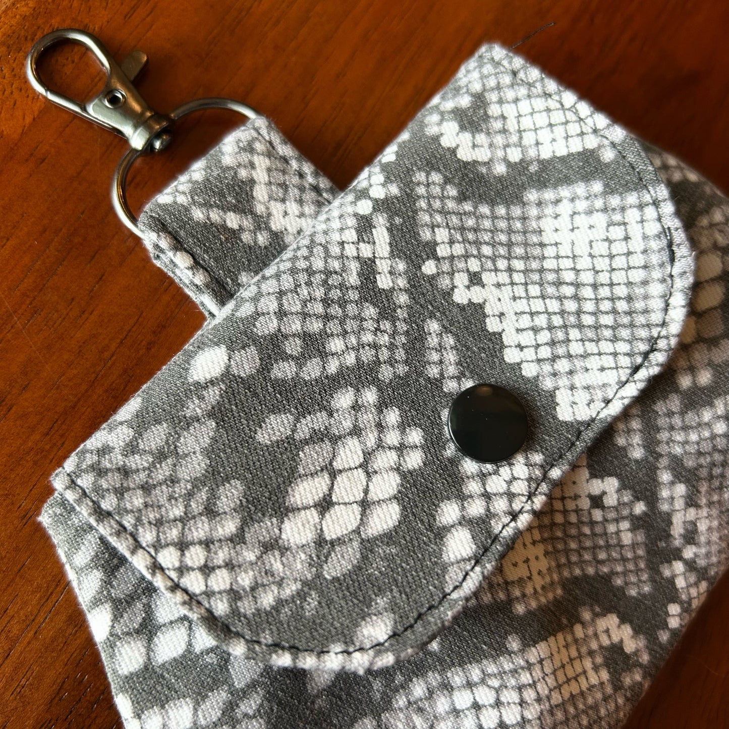 Snake Skin Pattern - Clip-On Mini Pouch