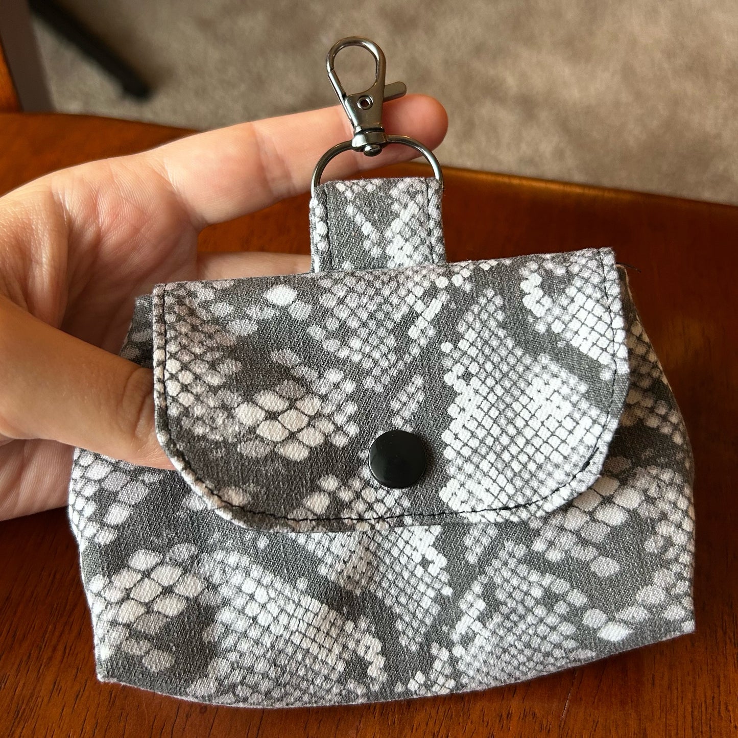 Snake Skin Pattern - Clip-On Mini Pouch
