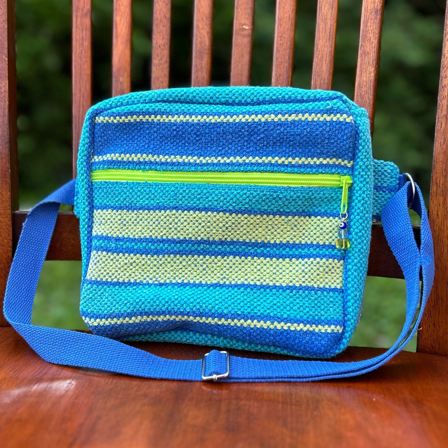 Blue/Green Woven Adjustable Bag