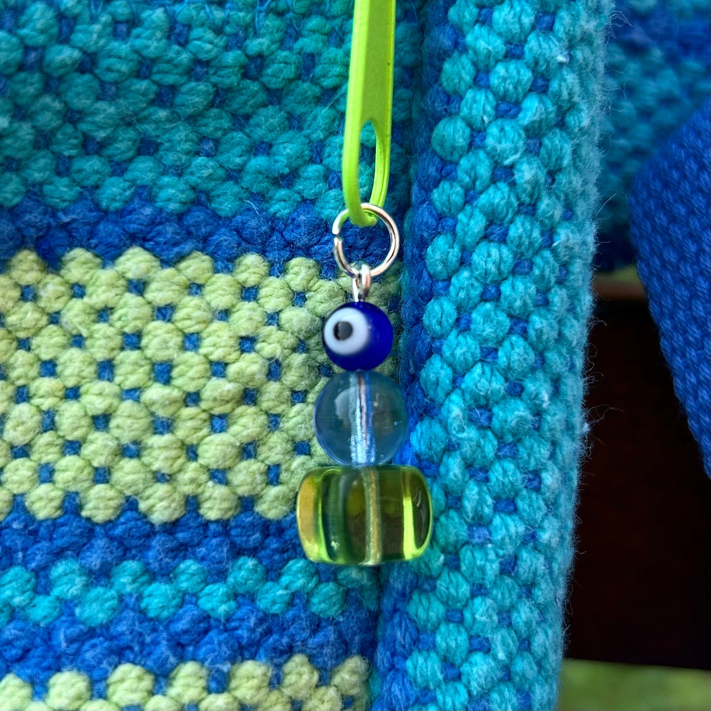 Blue/Green Woven Adjustable Bag
