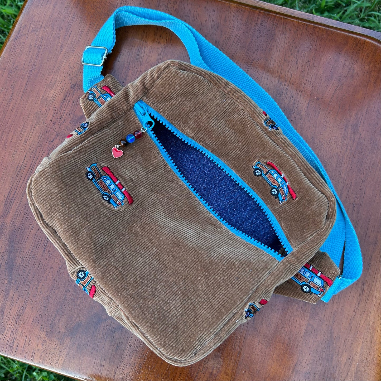 Retro Car Embroidered Corduroy - Adjustable Bag