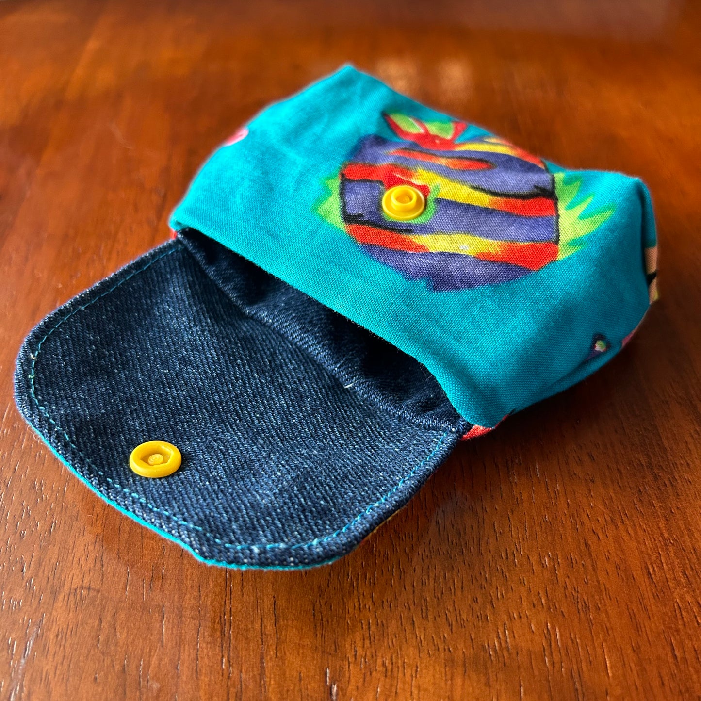 Funky Fish Cotton - Clip-On Mini Pouch